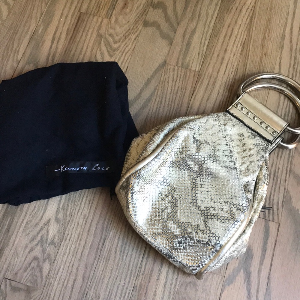 NWOT Kenneth Cole gold snakeskin handbag - Picture 6 of 7